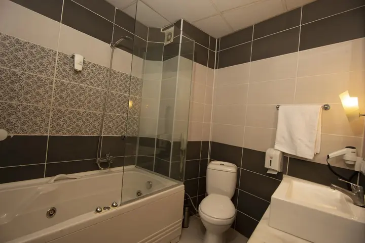 Эскишехир: SRF Hotel