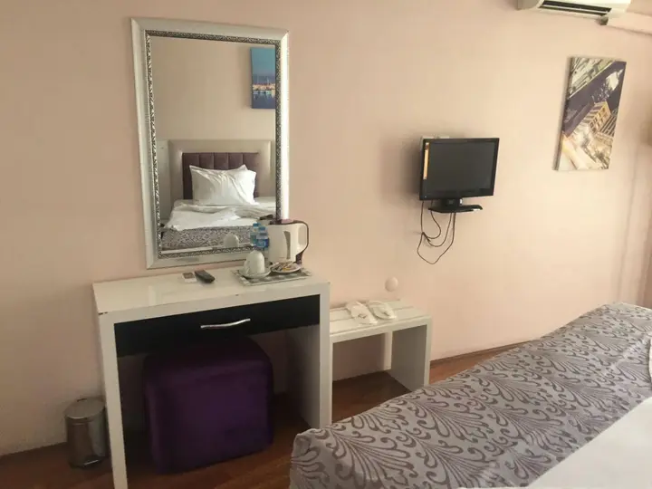 Эскишехир: SRF Hotel
