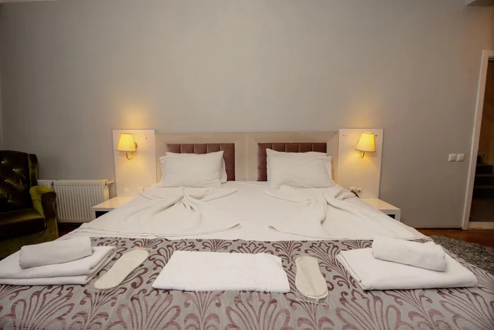 Эскишехир: SRF Hotel