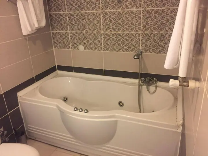 Эскишехир: SRF Hotel