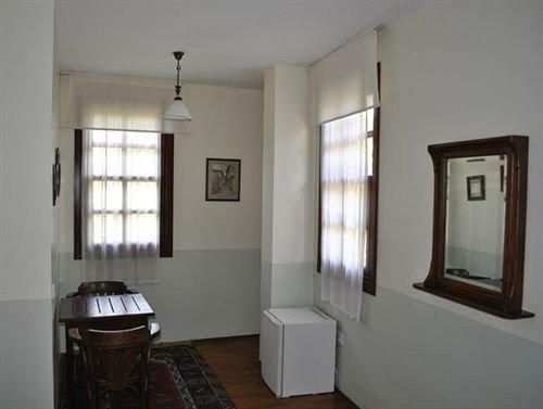 Анталья: Candles House