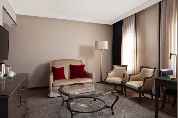 Стамбул: Grand Cevahir Hotel & Convention Center