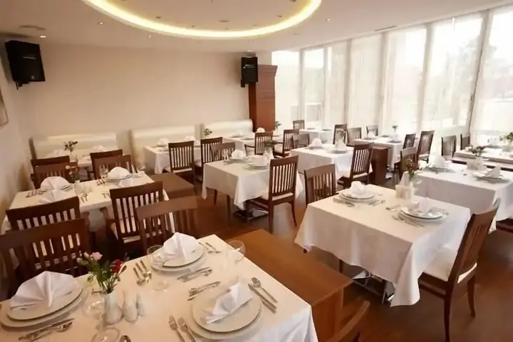 Маниса: dovsOtel