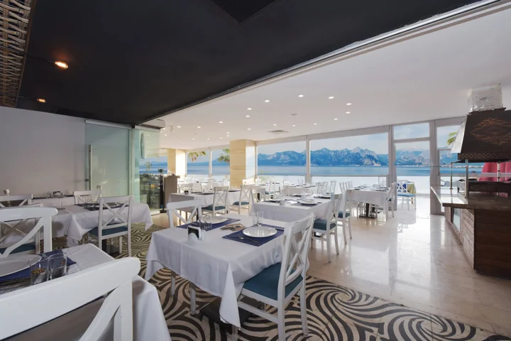 Анталья: Ramada Plaza by Wyndham Antalya