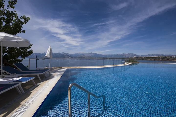 Анталья: Ramada Plaza by Wyndham Antalya