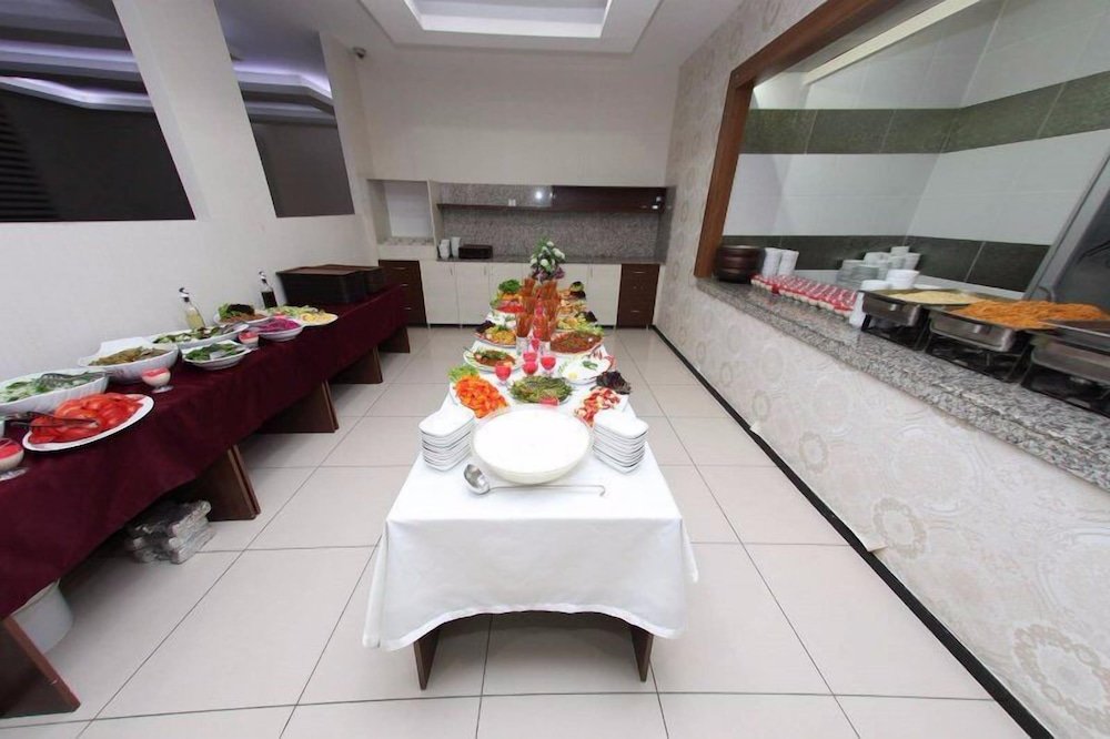 Афьон-Карахисар: Grand Ari Hotel