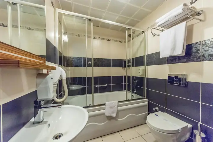 Дюздже: Hotel Almina Park