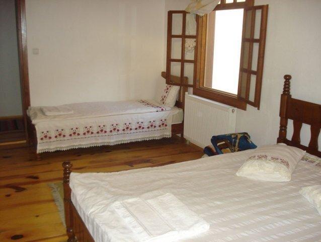 Салихли: Birgi Cinaralti Pension