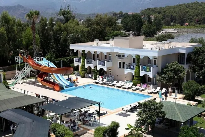Кемер: Avlu Hotel