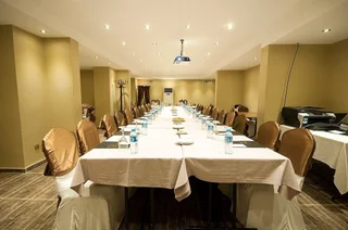 Адана: Kaya Premium Hotel