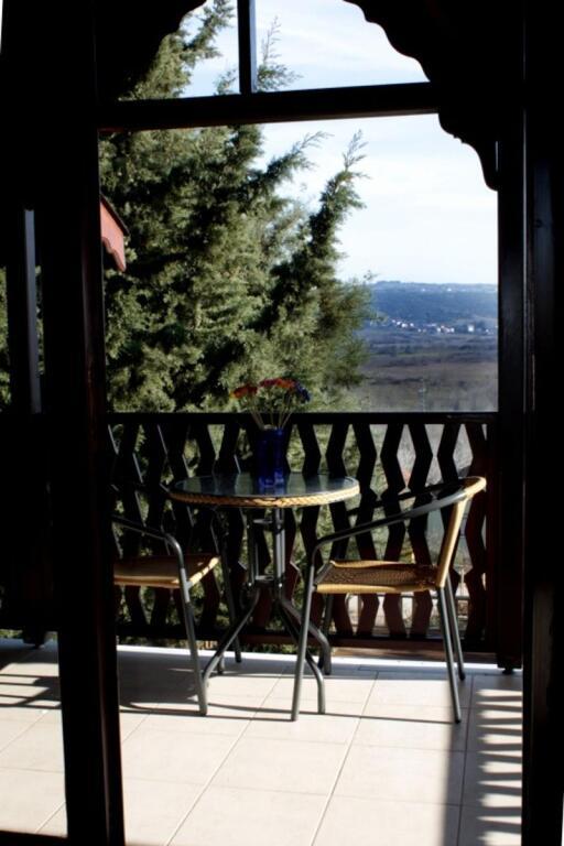 Сайл: Villa Pine Garden