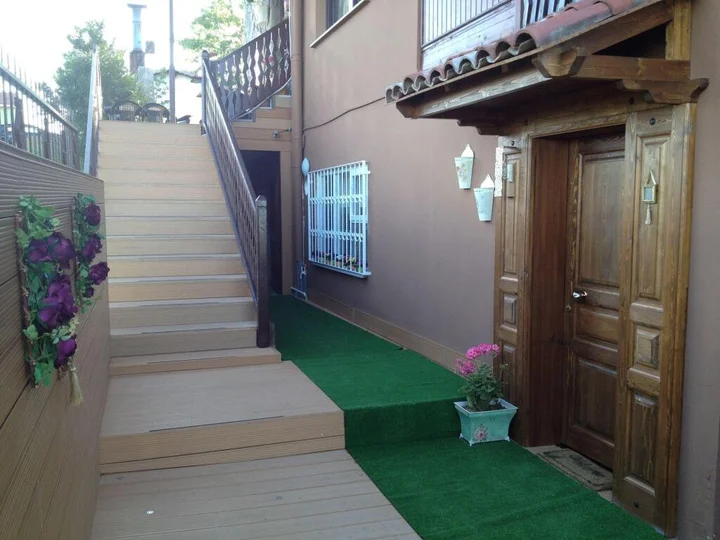 Сайл: Villa Pine Garden
