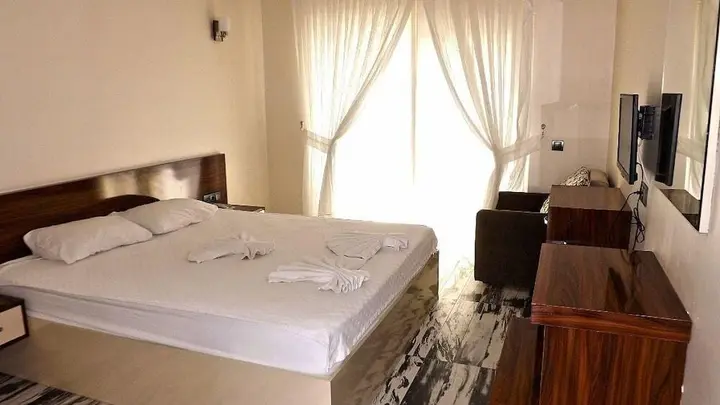 Карахаит: Inalti Thermal Hotel
