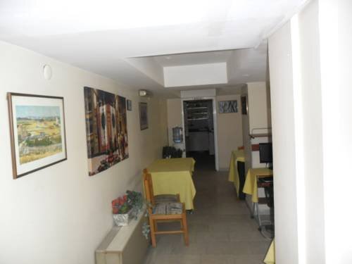 Карахаит: Mesut Hotel