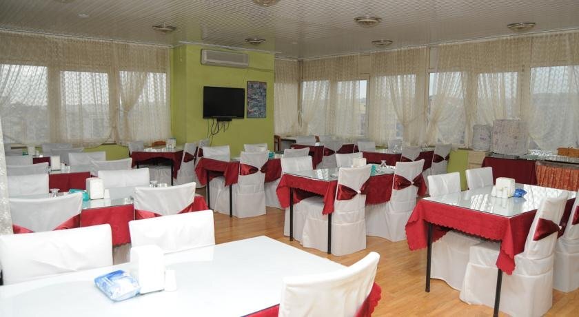 Карахаит: Mesut Hotel