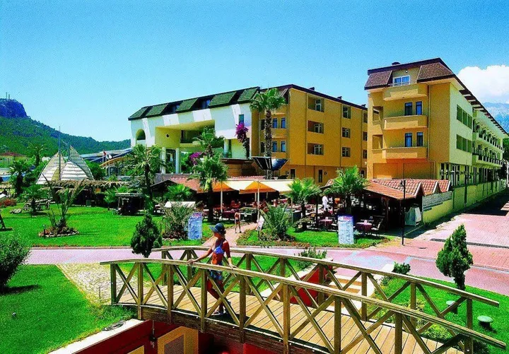 Кемер: Dragos Beach Hotel