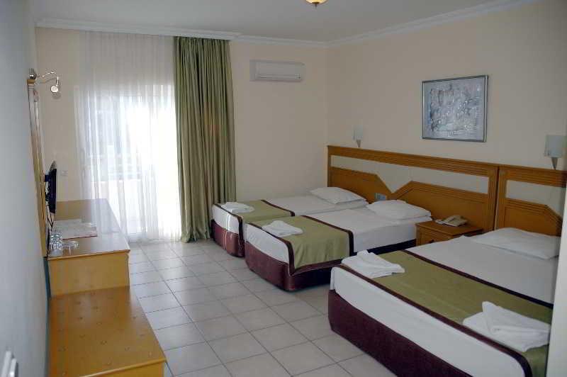 Dragos Beach Hotel — фото 1