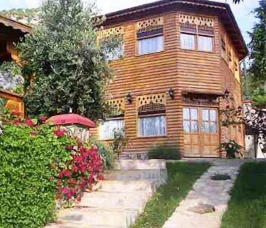 Патара: Hidden Garden
