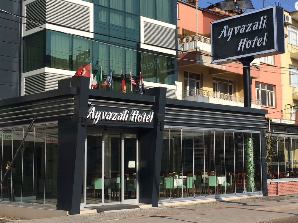 Дикили: Efsane Hotel
