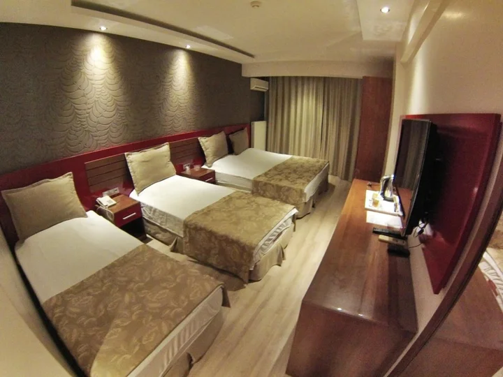 Дикили: Anil Hotel
