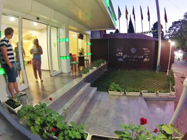 Дикили: Anil Hotel