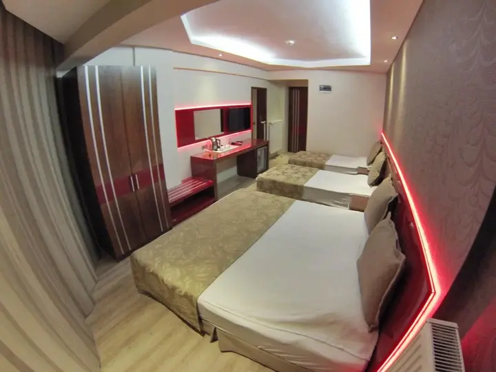 Дикили: Anil Hotel