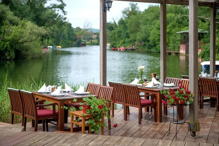 Сайл: Wineport Lodge Agva Riverside Hotel & Winery