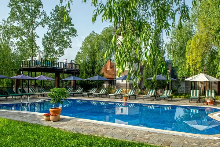 Сайл: Wineport Lodge Agva Riverside Hotel & Winery