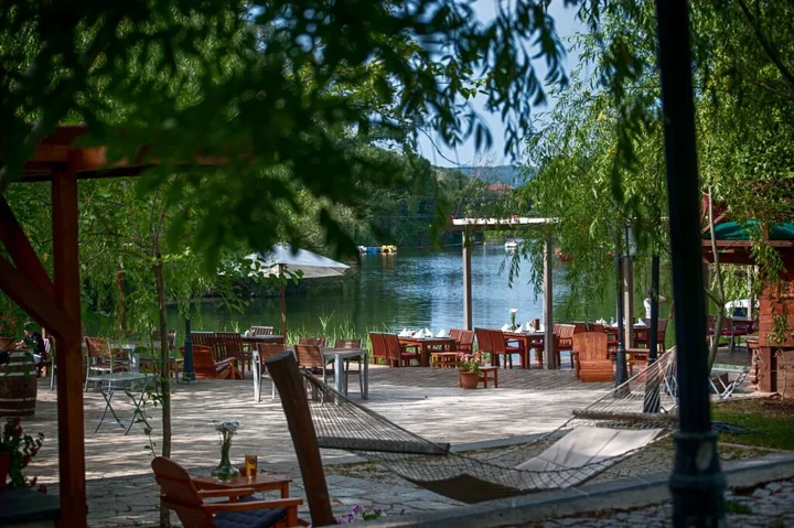Сайл: Wineport Lodge Agva Riverside Hotel & Winery