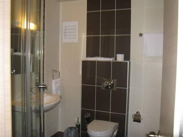 Унье: Yalihan Ari Hotel