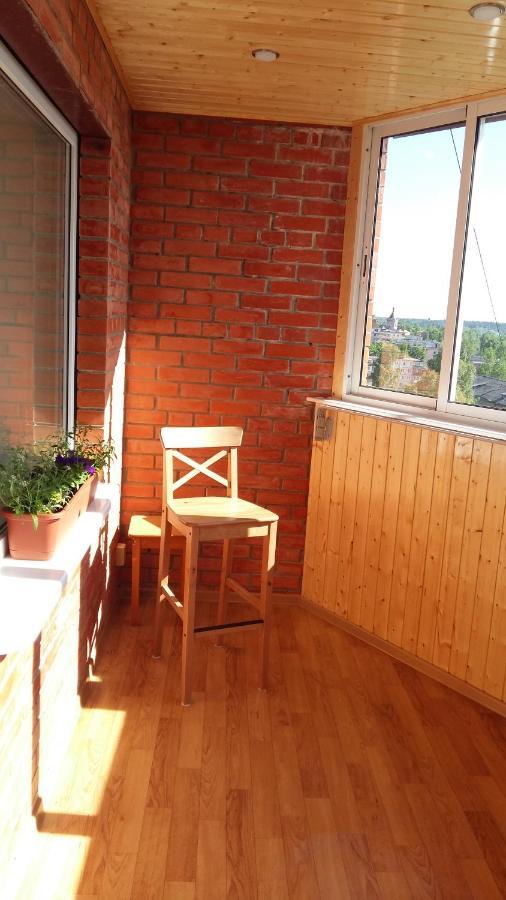 Луга: Apartment on Uritskogo 76