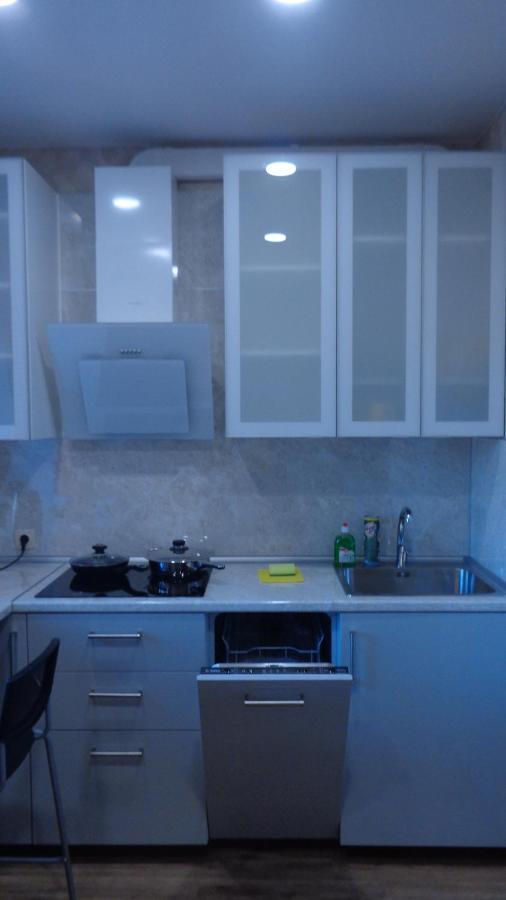 Луга: Apartment on Uritskogo 76