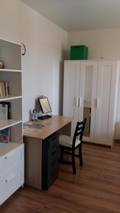 Луга: Apartment on Uritskogo 76