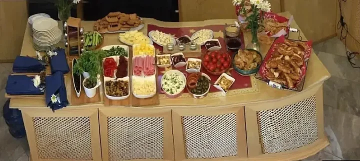 Урла: Sihirli Kitap Kahve Konuk Evi