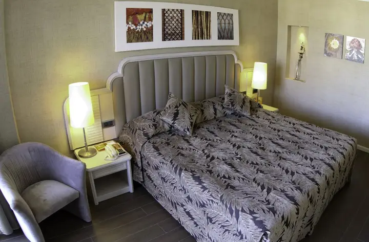 carousel image 0