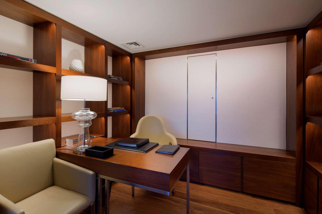 Стамбул: Conrad Istanbul Bosphorus