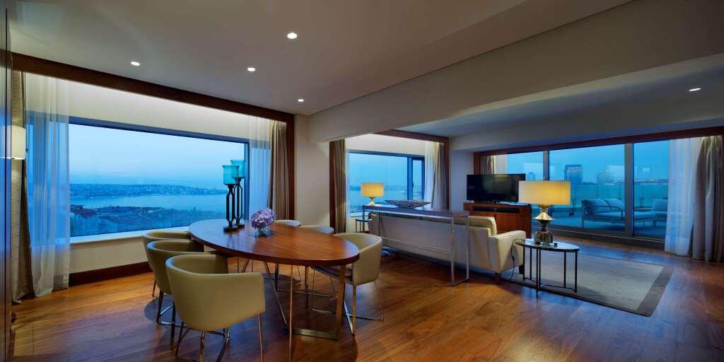 Стамбул: Conrad Istanbul Bosphorus
