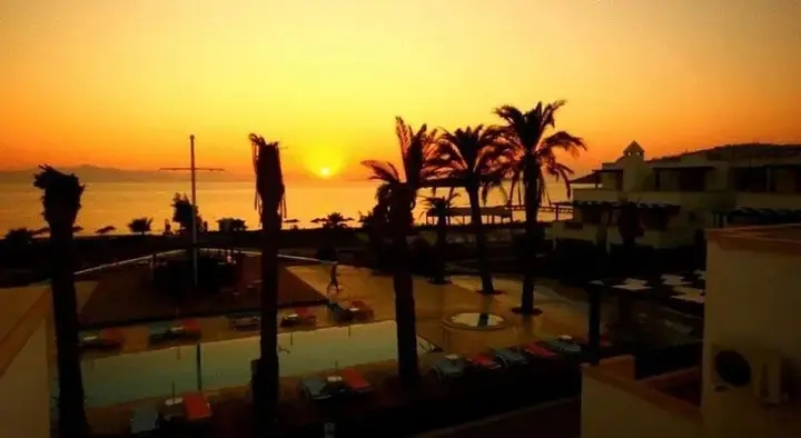 Тургутрейс: Sea And You Beach Resort