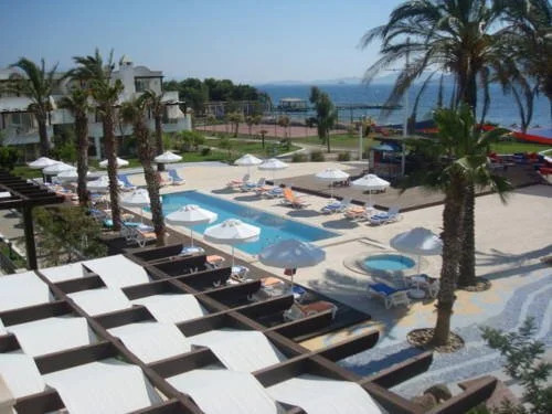 Тургутрейс: Sea And You Beach Resort