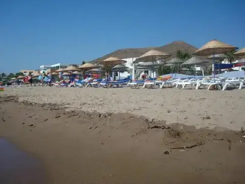 Тургутрейс: Sea And You Beach Resort