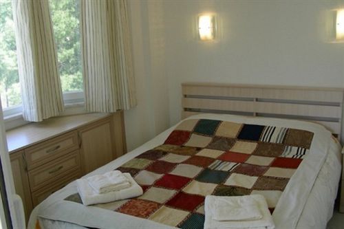 Даламан: Lakeside Villa