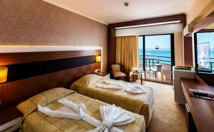 Кушадасы: Derici Hotel