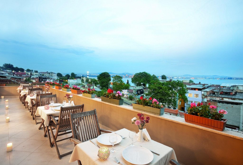 Стамбул: Sumengen Hotel