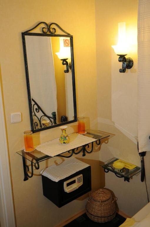 Фетхие: A&B Home Hotel