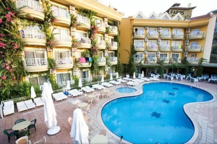 Мармарис: Grand Hotel Faros
