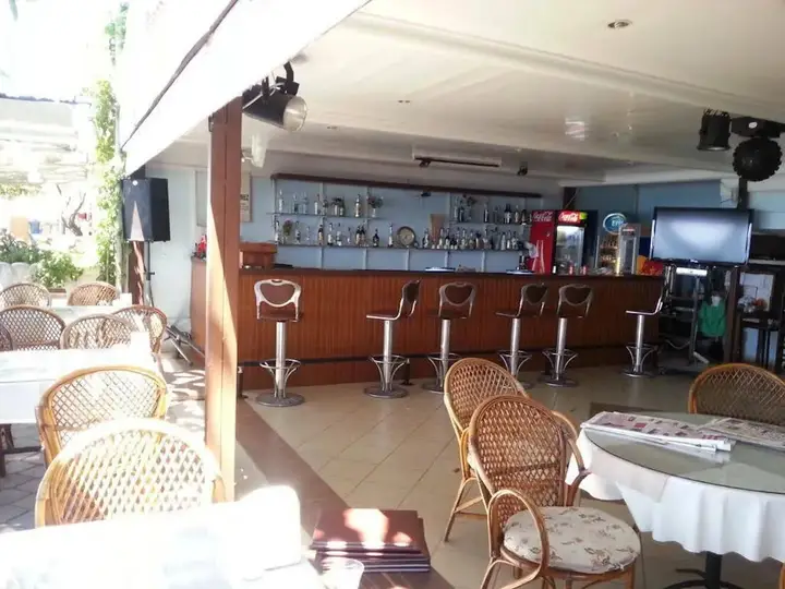 Deniz Hotel — фото 1