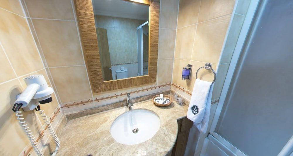 Ван: Tamara Business Otel