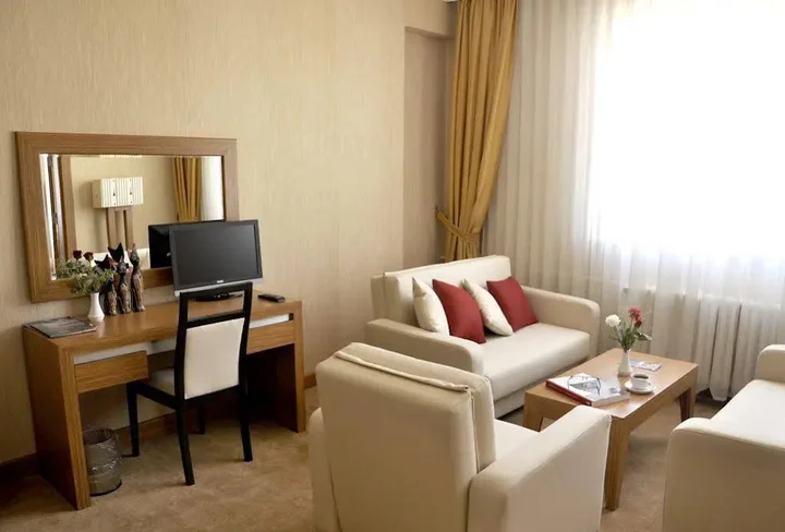 Ван: Tamara Business Otel