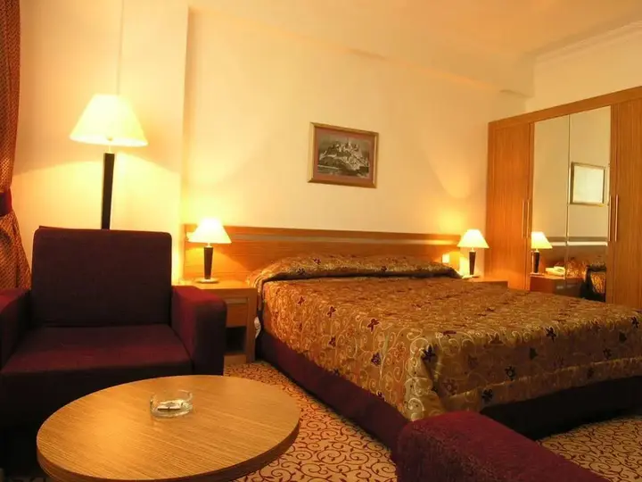 Ван: Tamara Business Otel