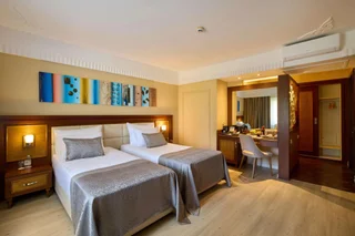 Кемер: Mövenpick Resort Antalya Tekirova